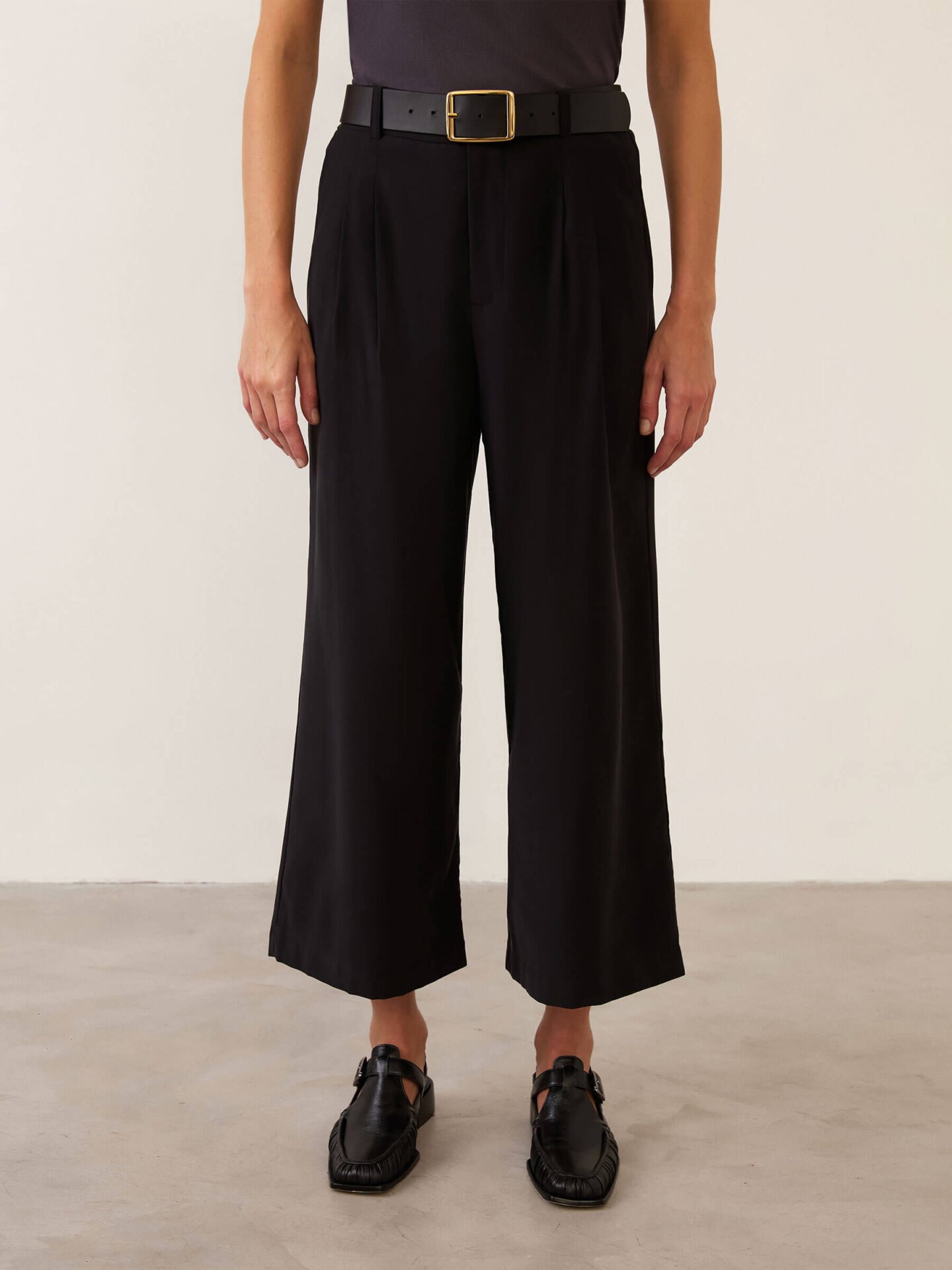 Calça Pantacourt Bel Preto