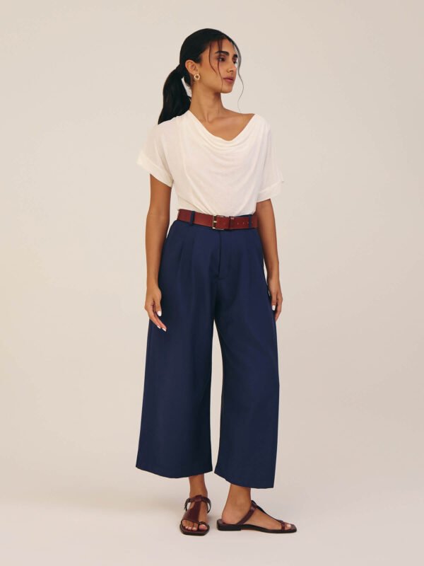 Calça Pantacourt Azul Marinho