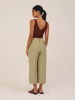 Regata Entalhe Marrom