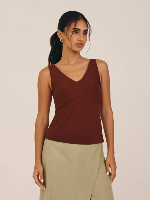 regata-entalhe-marrom-2